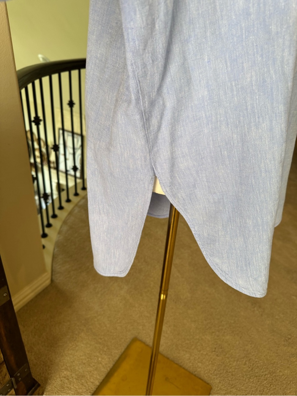 Anthropologie Maeve Linen Buttondown Shirt in Powder Periwinkle - size M - Picture 6 of 13